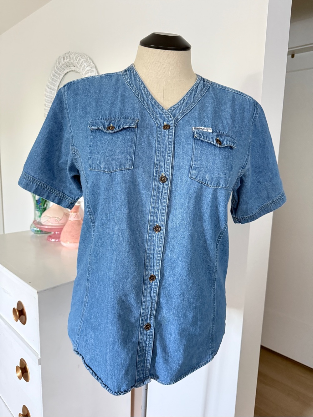 Jordache Blue Short Sleeve Denim Button-Up - L